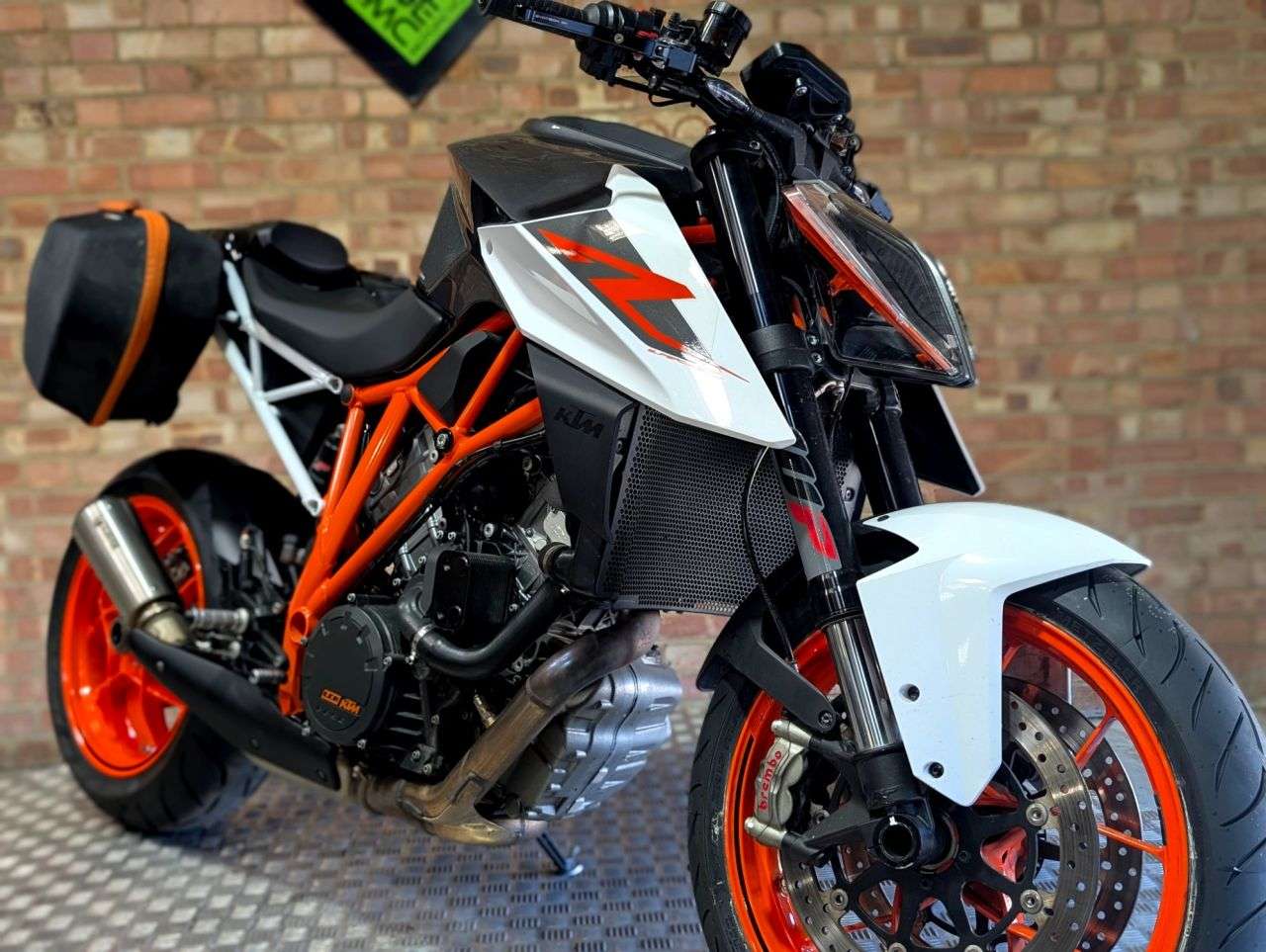 2018 KTM SUPER DUKE R 2018 KTM SUPER DUKE R
