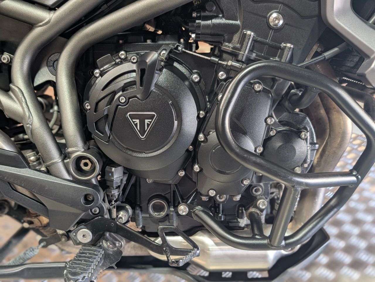 2015 TRIUMPH TIGER 800 XRT 2015 TRIUMPH TIGER 800 XRT