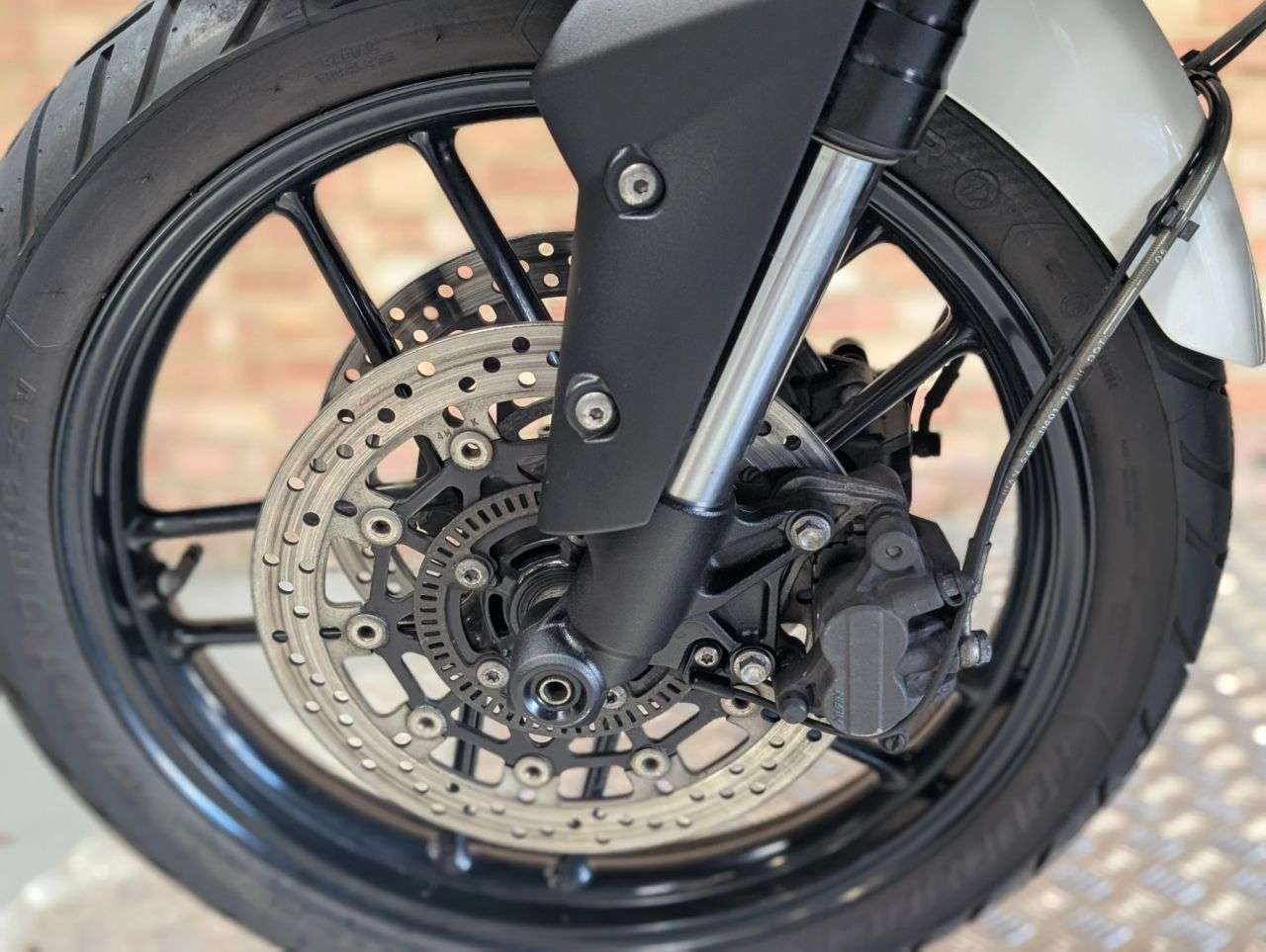 2015 TRIUMPH TIGER 800 XRT 2015 TRIUMPH TIGER 800 XRT