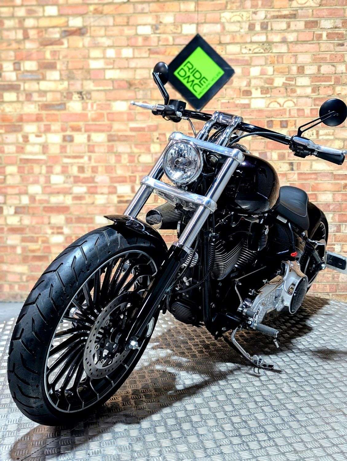 2016 HARLEY-DAVIDSON FXSB 2016 HARLEY-DAVIDSON FXSB