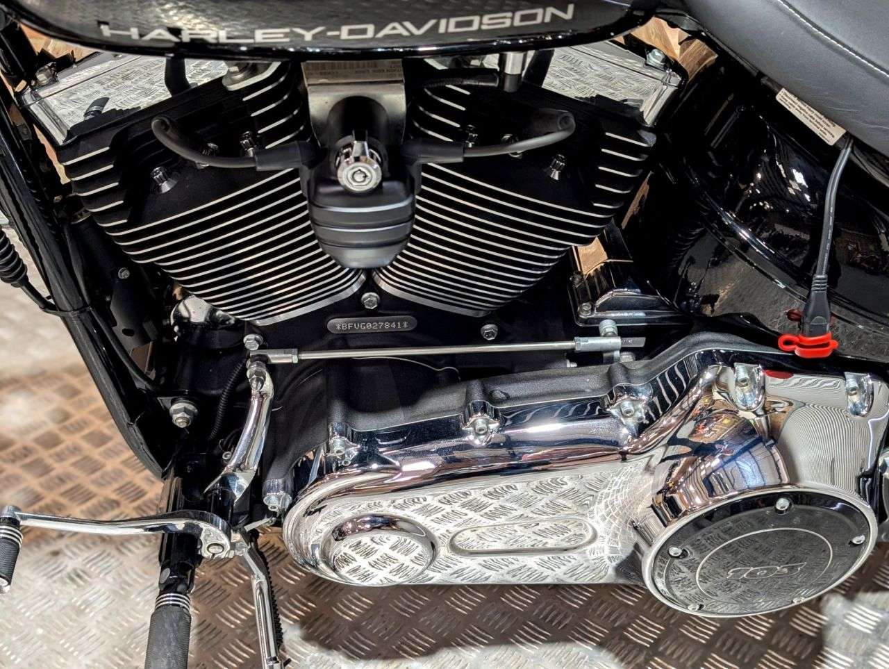 2016 HARLEY-DAVIDSON FXSB 2016 HARLEY-DAVIDSON FXSB