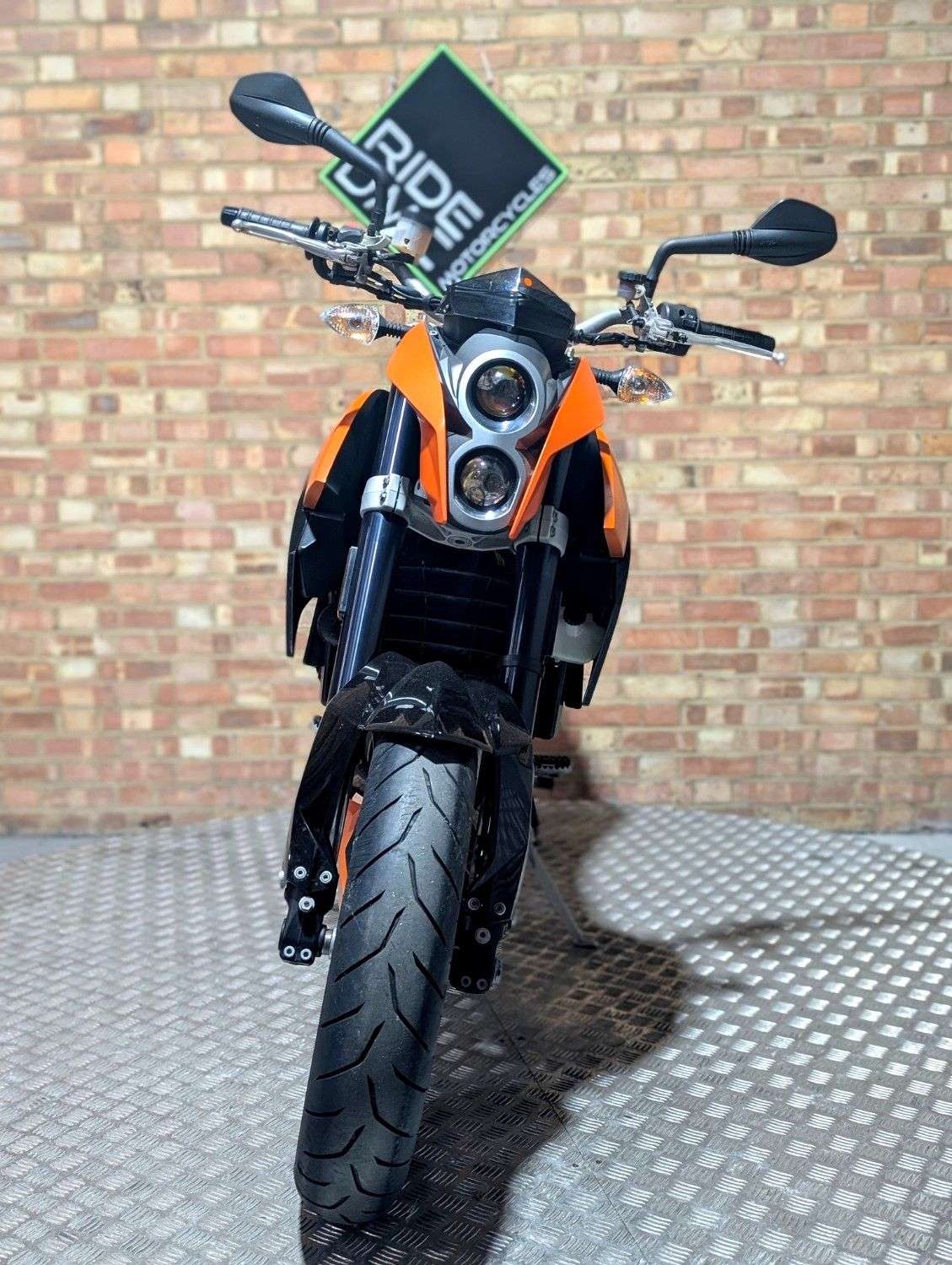 2008 KTM 690 DUKE 2008 KTM 690 DUKE