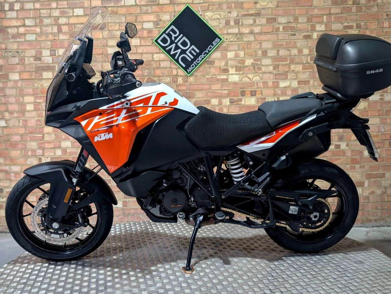 2018 KTM 1290 SUPER ADVENTURE S 2018 KTM 1290 SUPER ADVENTURE S