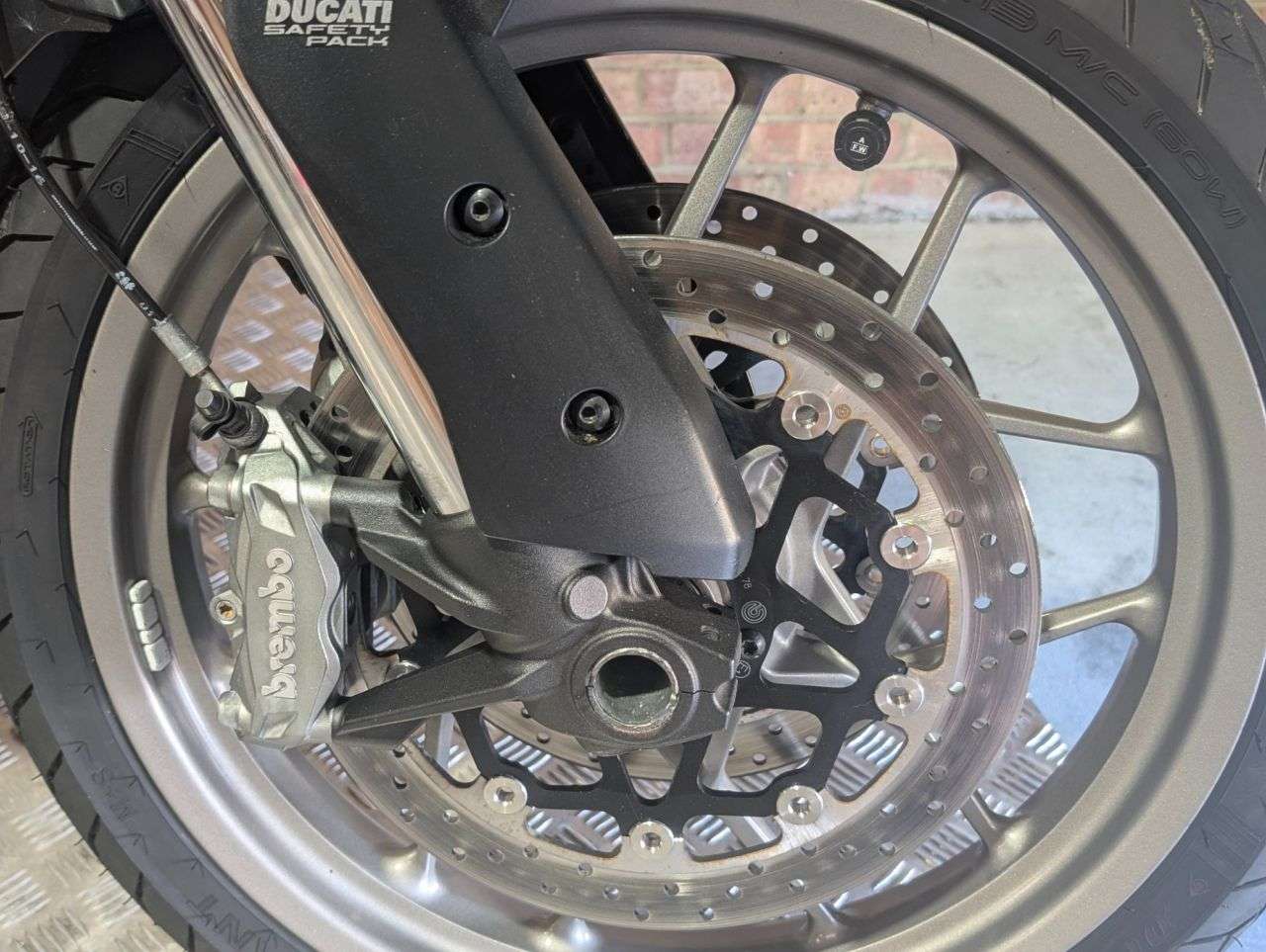2017 DUCATI MULTISTRADA 950 2017 DUCATI MULTISTRADA 950