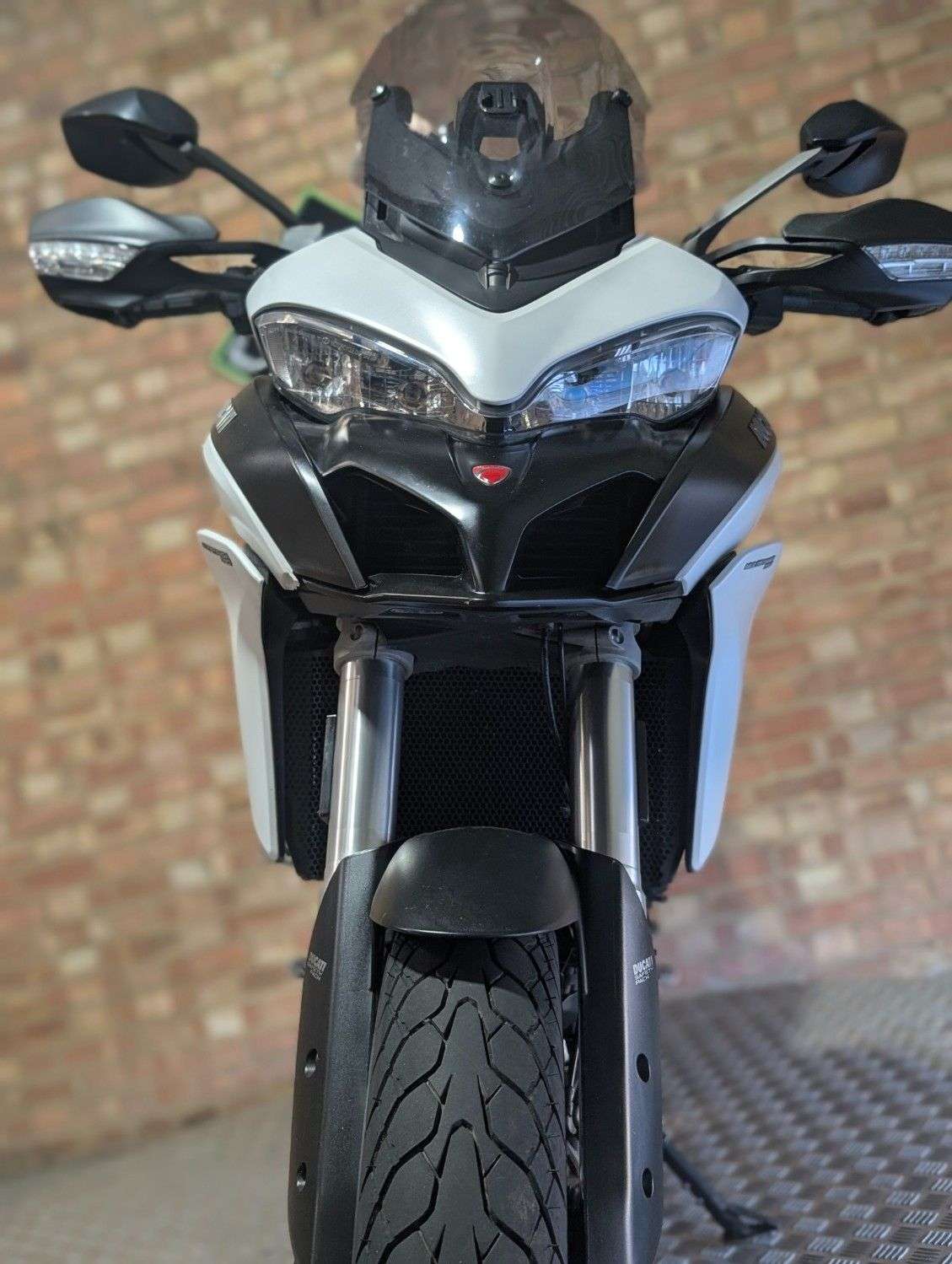 2017 DUCATI MULTISTRADA 950 2017 DUCATI MULTISTRADA 950