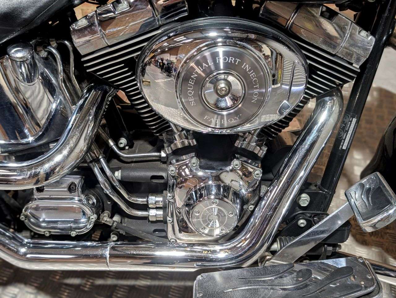 2005 HARLEY-DAVIDSON FATBOY 2005 HARLEY-DAVIDSON FATBOY