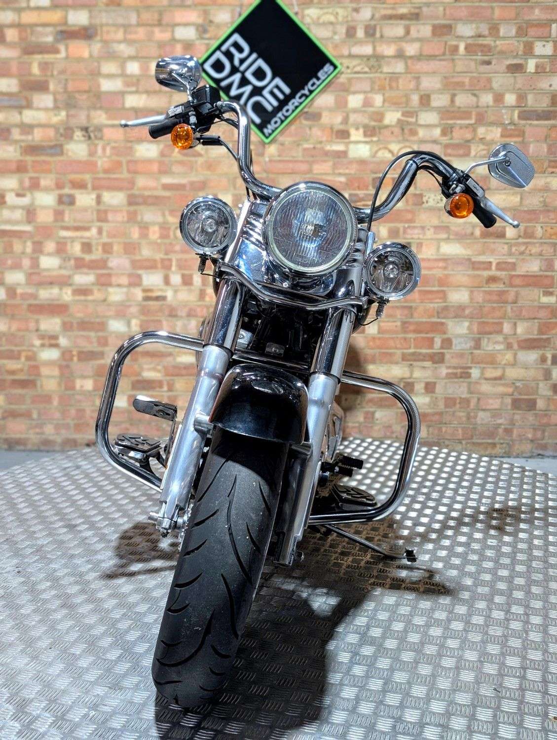 2005 HARLEY-DAVIDSON FATBOY 2005 HARLEY-DAVIDSON FATBOY