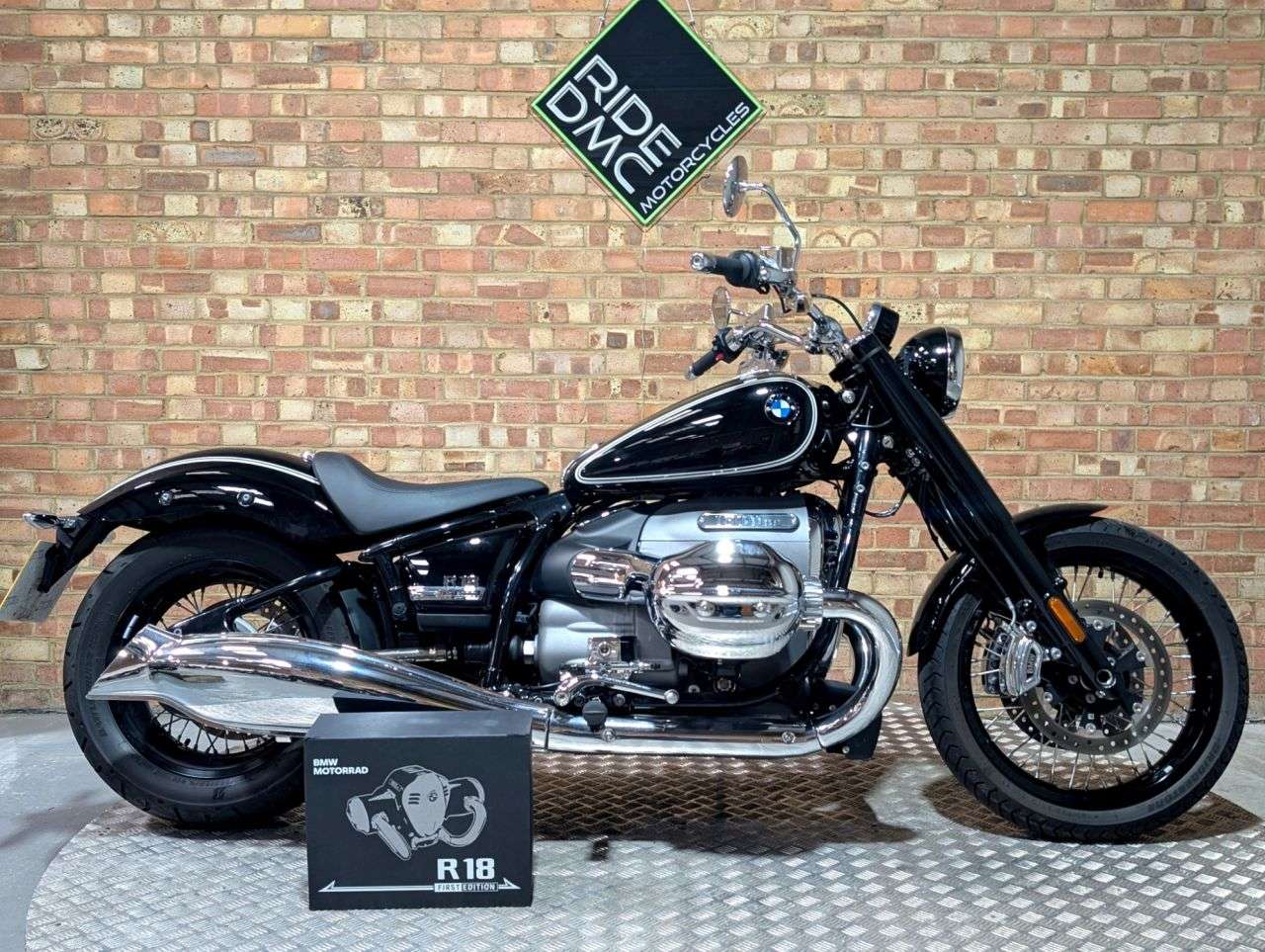 A 2020 BMW R 18 1st EDITION WITH ORIGINAL OWNERS PACK. ONLY 1753 MILES. SERVICE INCLUDED IN A 2020 BMW R 18 1st EDITION WITH ORIGINAL OWNERS PACK. ONLY 1753 MILES. SERVICE INCLUDED IN