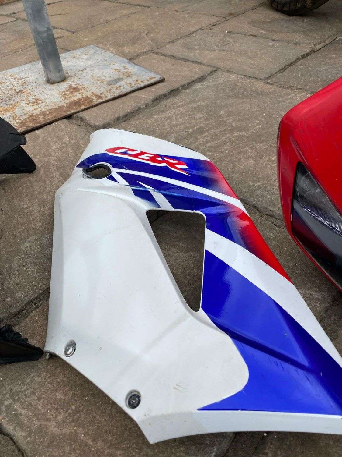 2011 HONDA CBR125R 2011 HONDA CBR125R