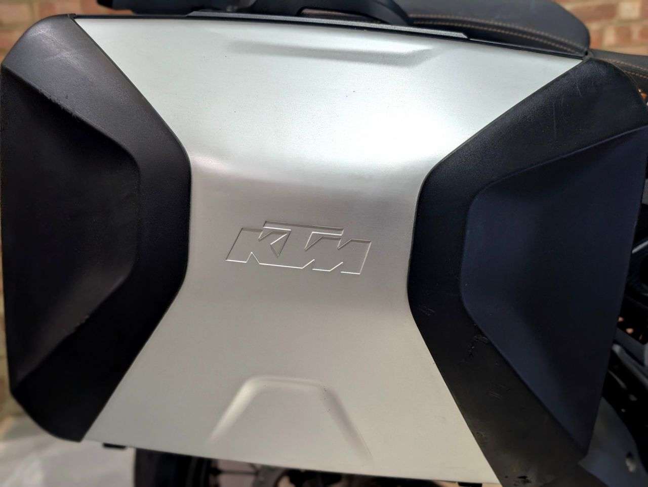 2014 KTM 1190 ADVENTURE 2014 KTM 1190 ADVENTURE