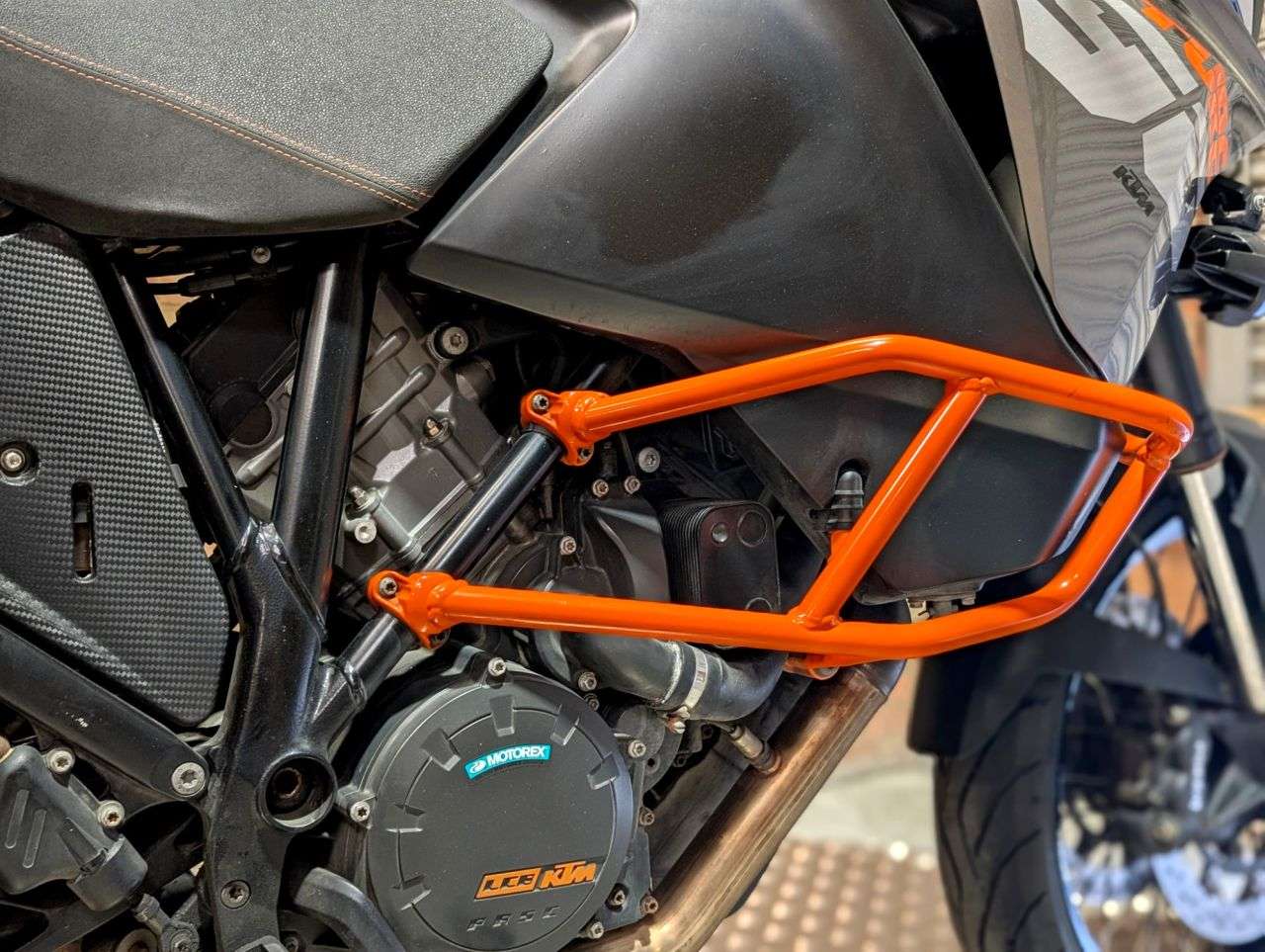 2014 KTM 1190 ADVENTURE 2014 KTM 1190 ADVENTURE