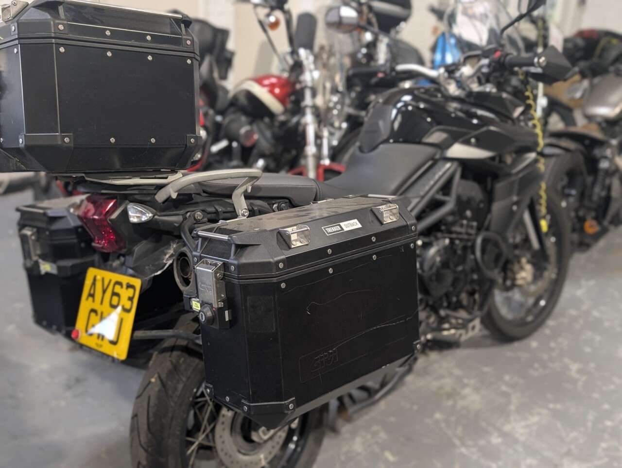 A 2013 TRIUMPH TIGER 800 XC ABS TRIUMPH LUGGAGE. SERVICED UP TO DATE. NICE BIKE TRIUMPH LUGGAGE A 2013 TRIUMPH TIGER 800 XC ABS TRIUMPH LUGGAGE. SERVICED UP TO DATE. NICE BIKE TRIUMPH LUGGAGE