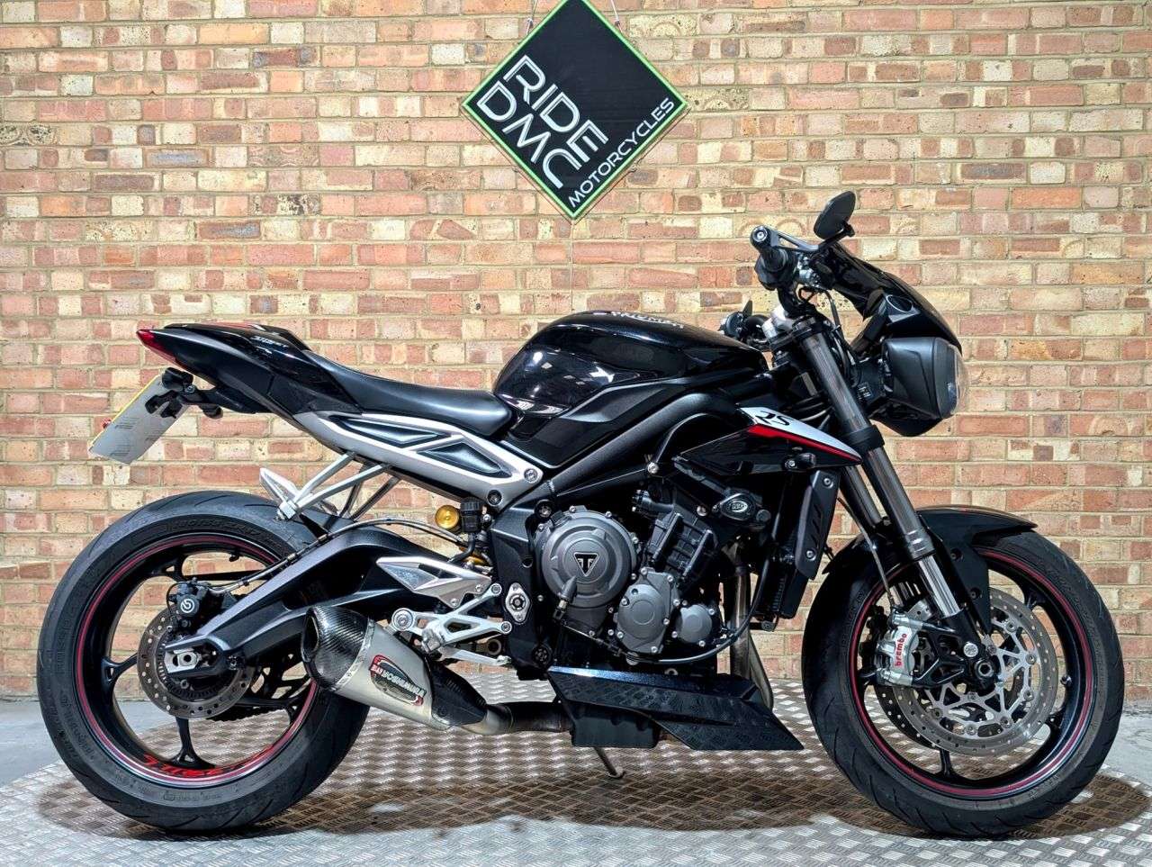 A 2017 TRIUMPH STREET TRIPLE 765 RS. 17. FSH. 9K MILES. YOSHI DECAT. MANY EXTRAS. LOVELY BIKE RS MODEL - LOW A 2017 TRIUMPH STREET TRIPLE 765 RS. 17. FSH. 9K MILES. YOSHI DECAT. MANY EXTRAS. LOVELY BIKE RS MODEL - LOW