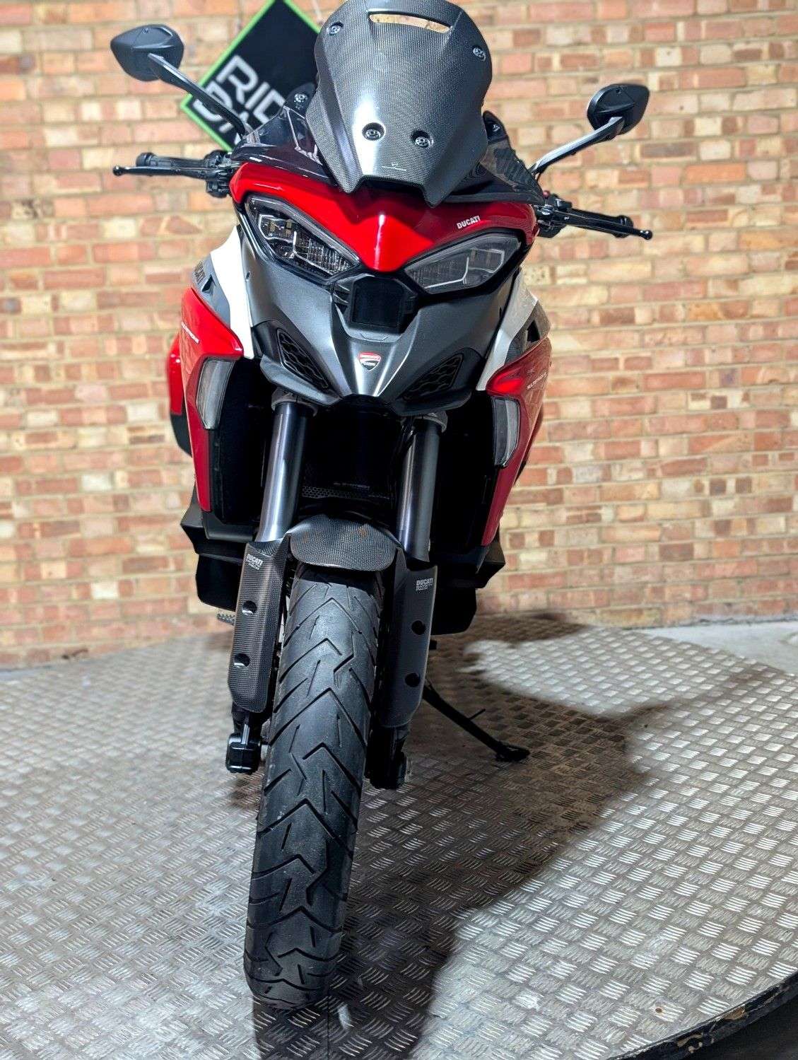 2021 DUCATI MULTISTRADA V4 2021 DUCATI MULTISTRADA V4