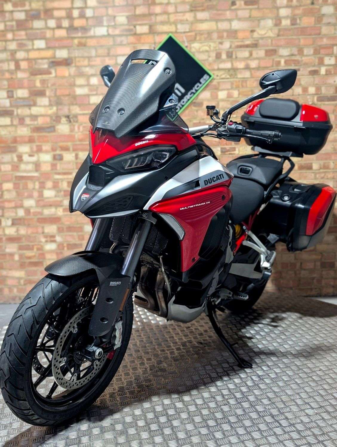 2021 DUCATI MULTISTRADA V4 2021 DUCATI MULTISTRADA V4