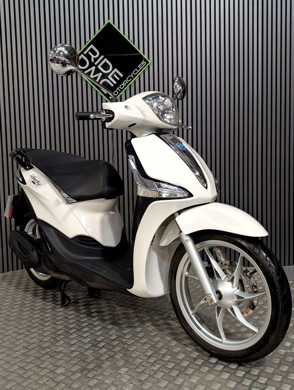 2023 PIAGGIO LIBERTY 125 2023 PIAGGIO LIBERTY 125