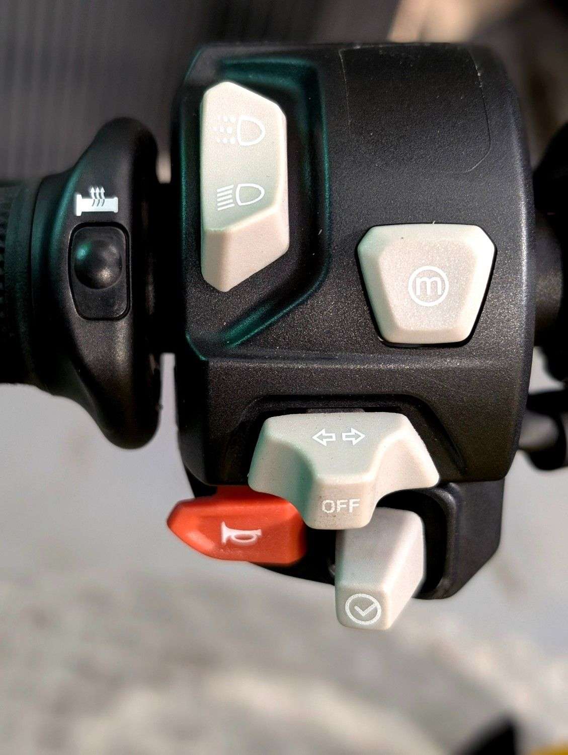 2023 TRIUMPH STREET TRIPLE 765 2023 TRIUMPH STREET TRIPLE 765