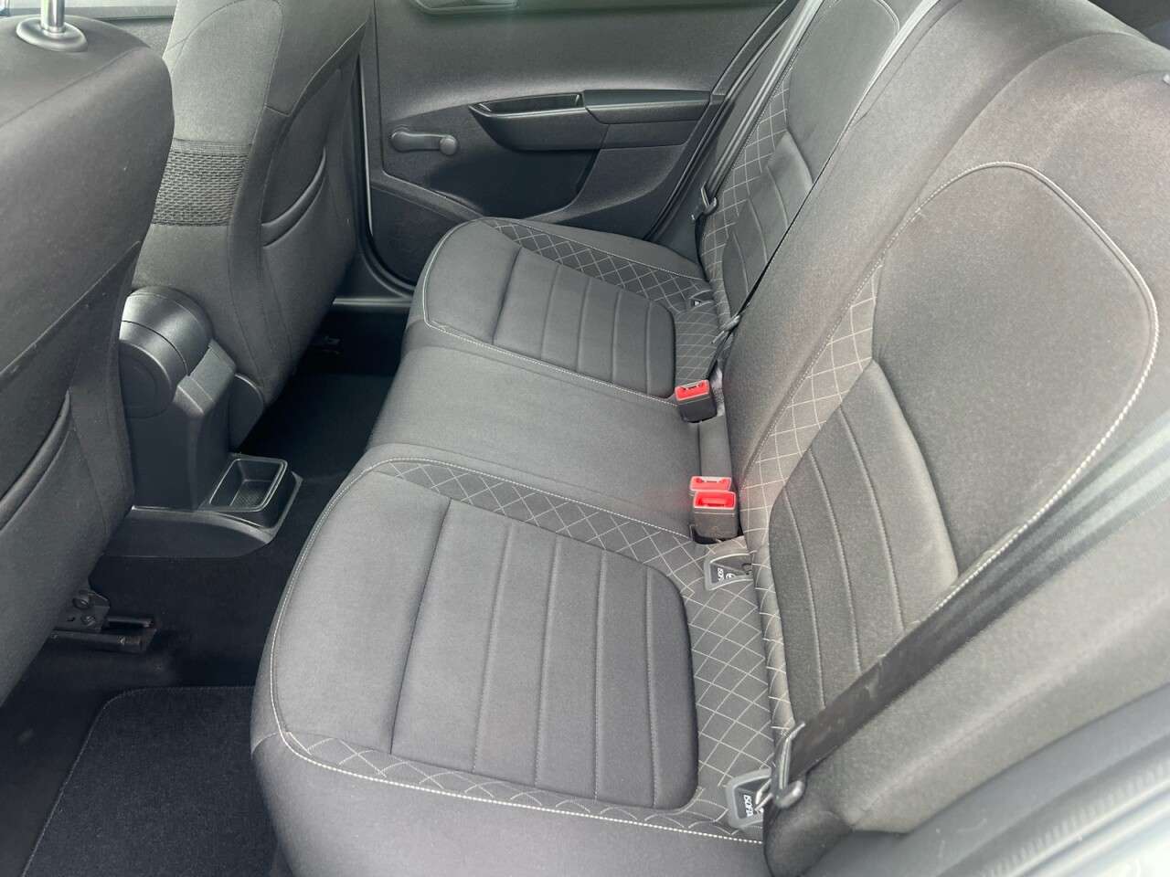 2015 SKODA FABIA 2015 SKODA FABIA