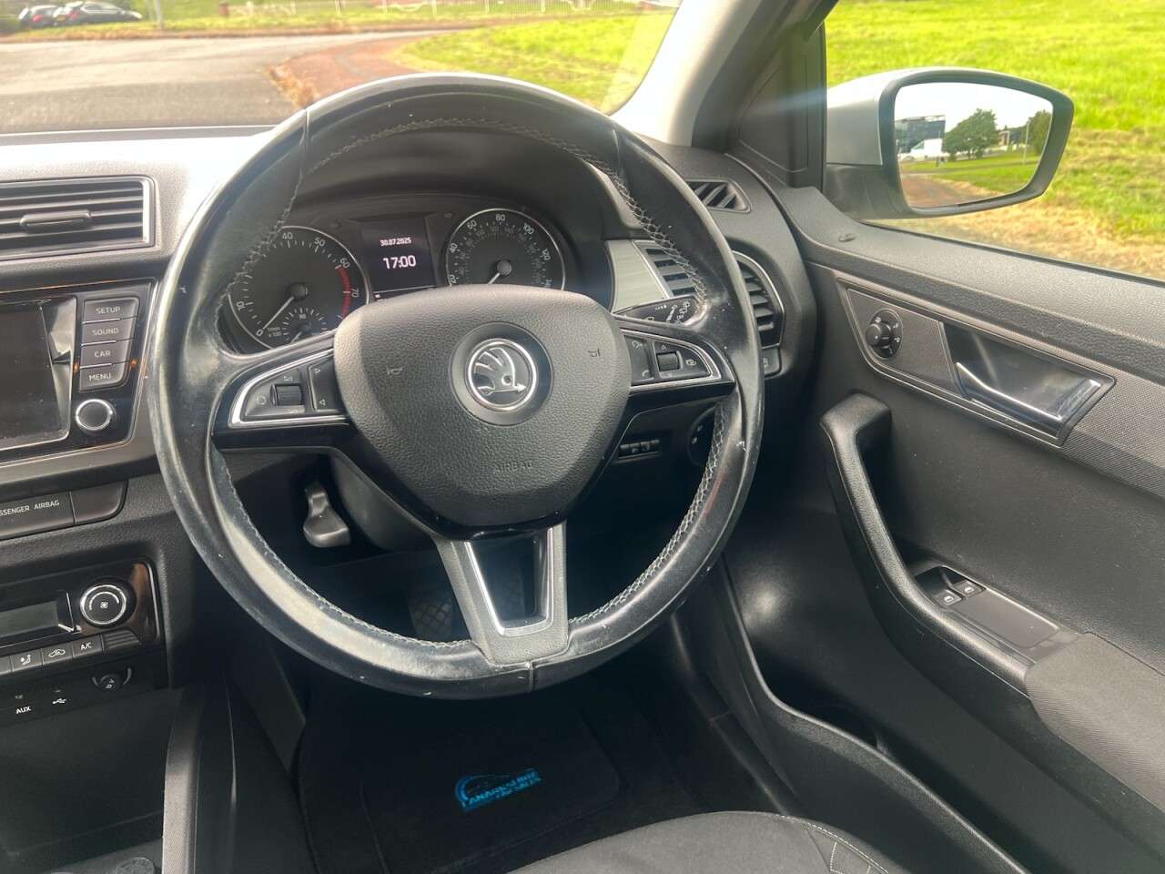 2015 SKODA FABIA 2015 SKODA FABIA