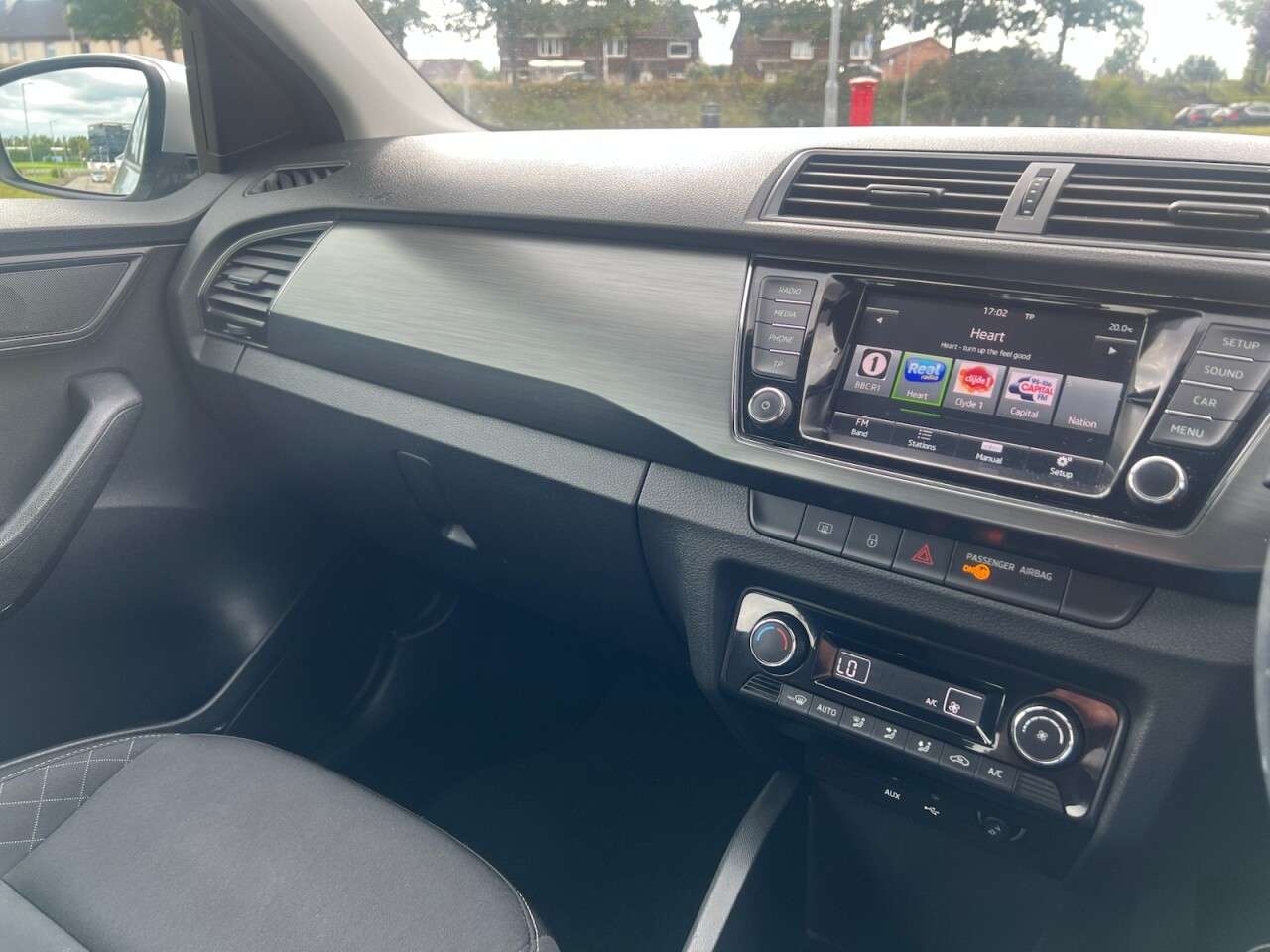 2015 SKODA FABIA 2015 SKODA FABIA