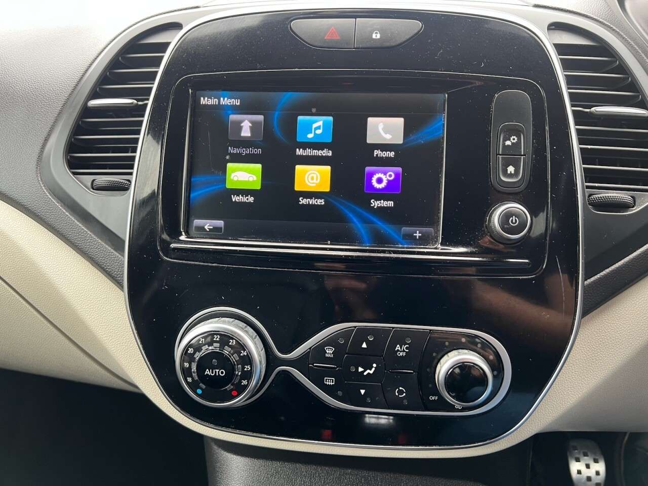 2018 RENAULT CAPTUR 2018 RENAULT CAPTUR