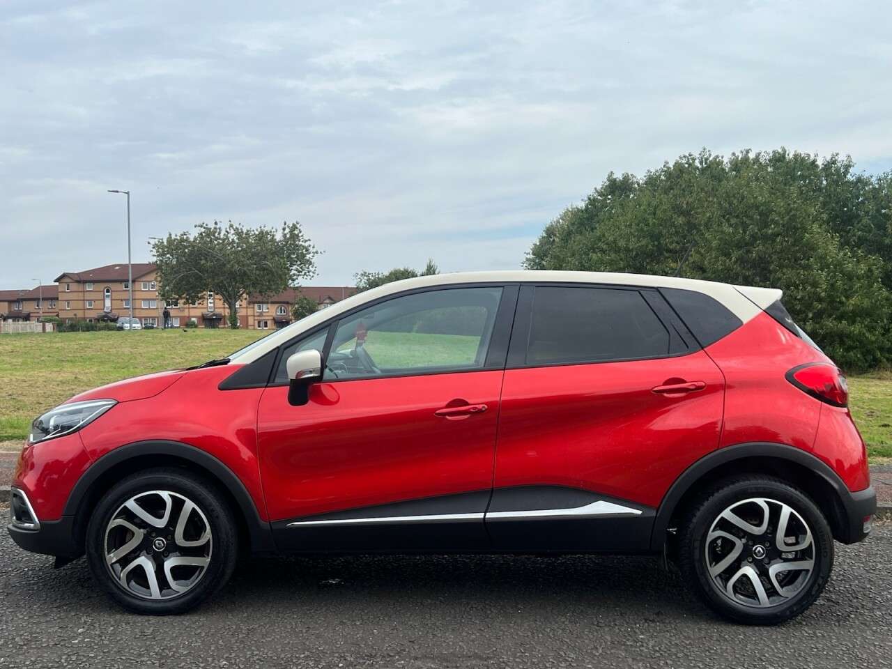 2017 RENAULT CAPTUR 2017 RENAULT CAPTUR