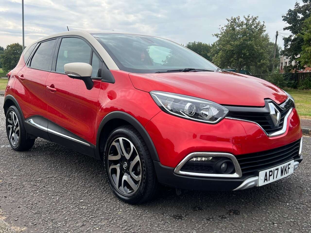 2017 RENAULT CAPTUR 2017 RENAULT CAPTUR