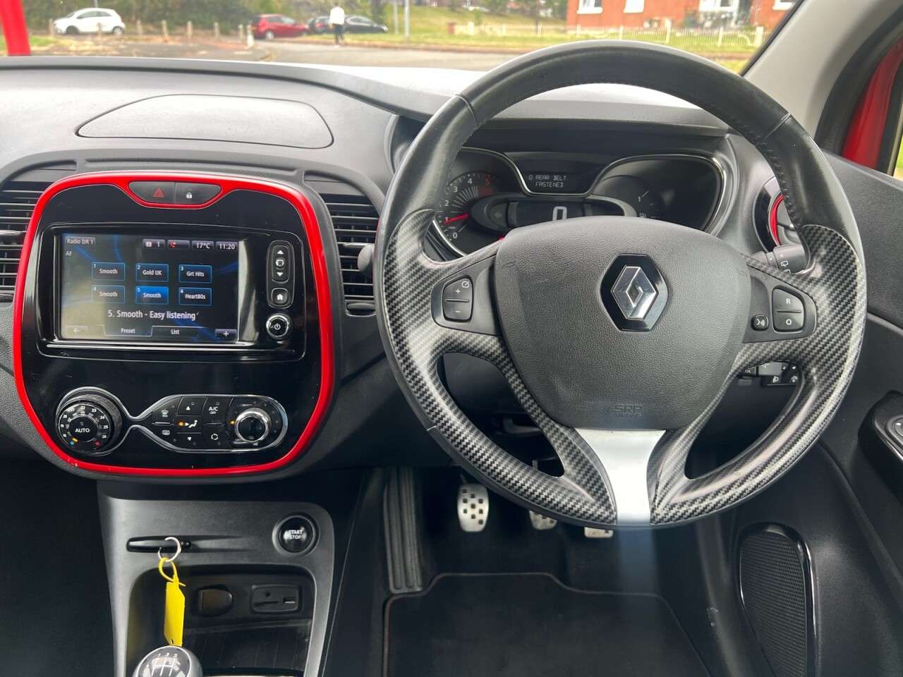 2017 RENAULT CAPTUR 2017 RENAULT CAPTUR