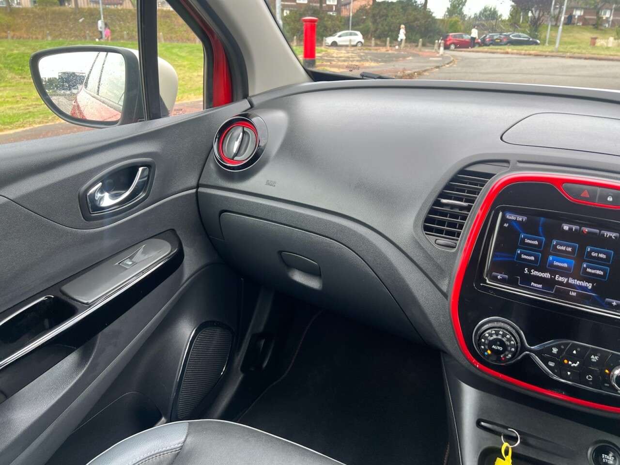 2017 RENAULT CAPTUR 2017 RENAULT CAPTUR