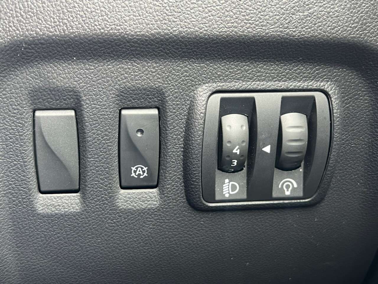 2017 RENAULT CAPTUR 2017 RENAULT CAPTUR