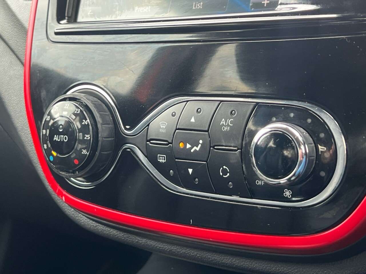 2017 RENAULT CAPTUR 2017 RENAULT CAPTUR