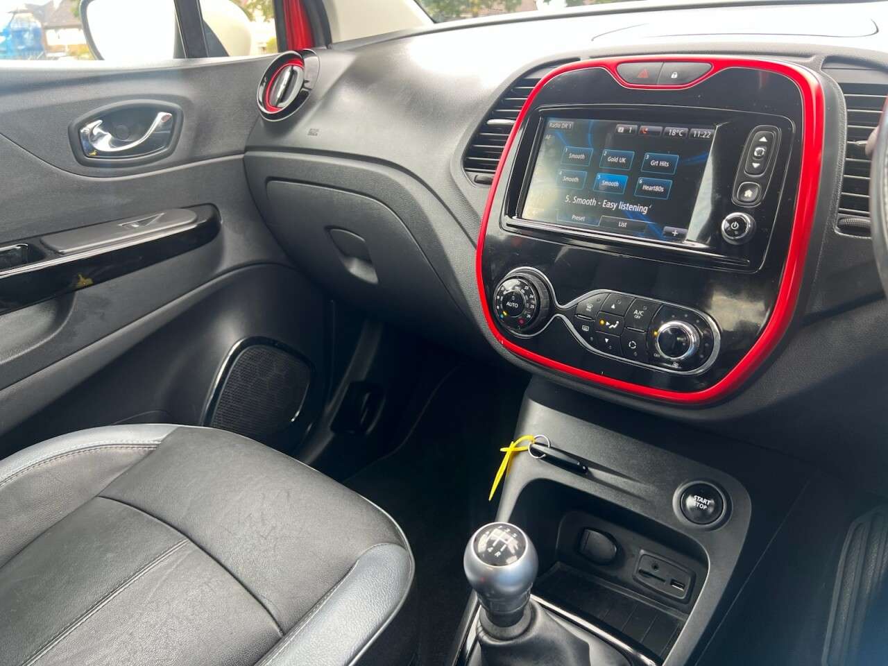 2017 RENAULT CAPTUR 2017 RENAULT CAPTUR