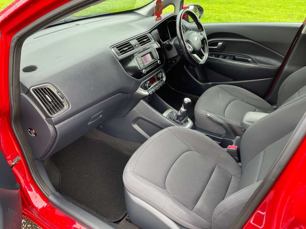 2015 KIA RIO 2015 KIA RIO