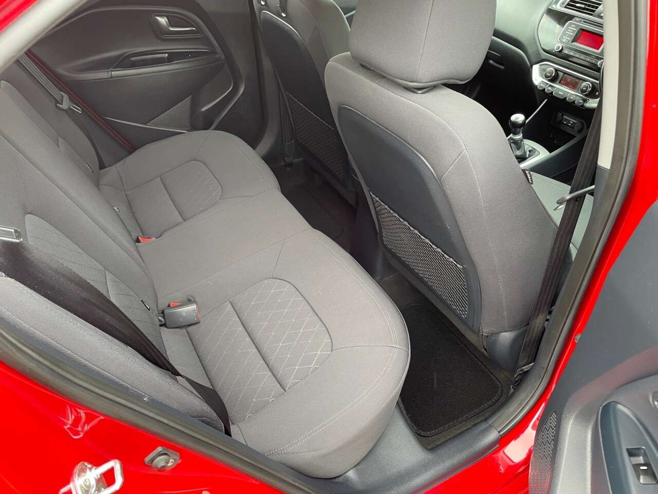 2015 KIA RIO 2015 KIA RIO