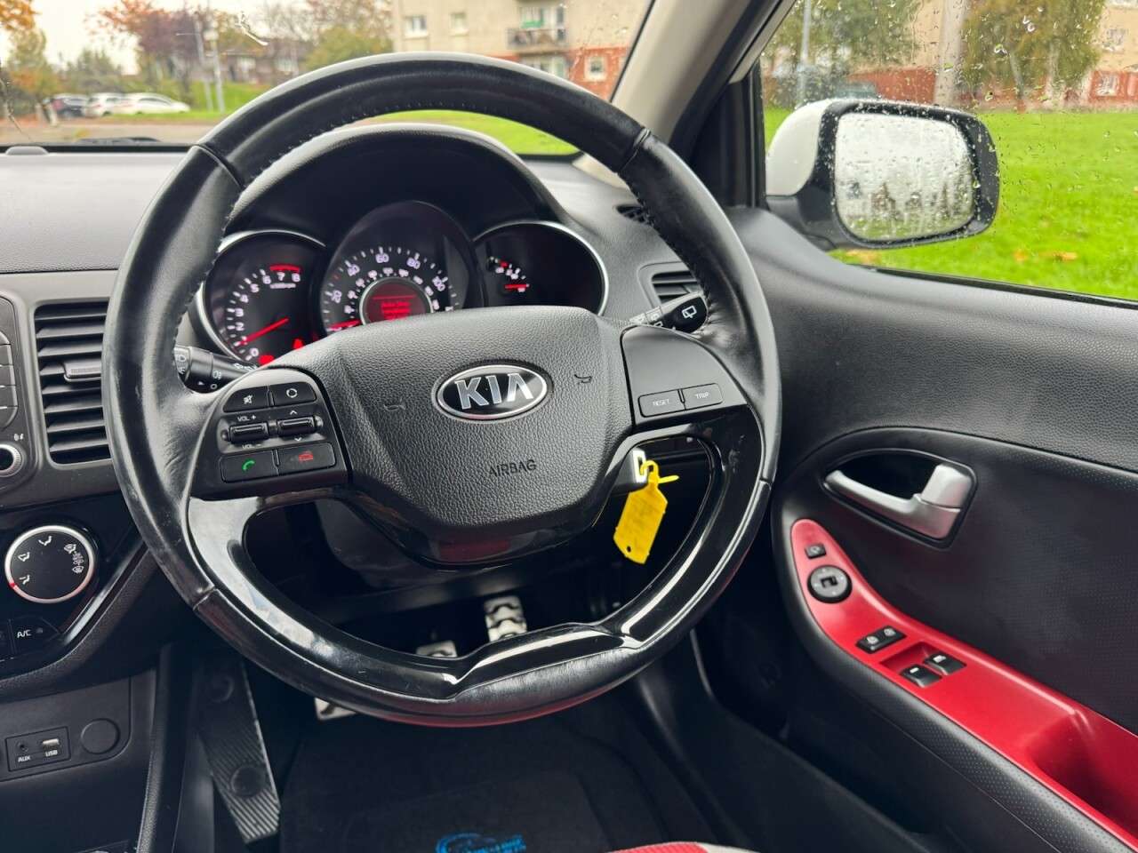 2015 KIA PICANTO 2015 KIA PICANTO