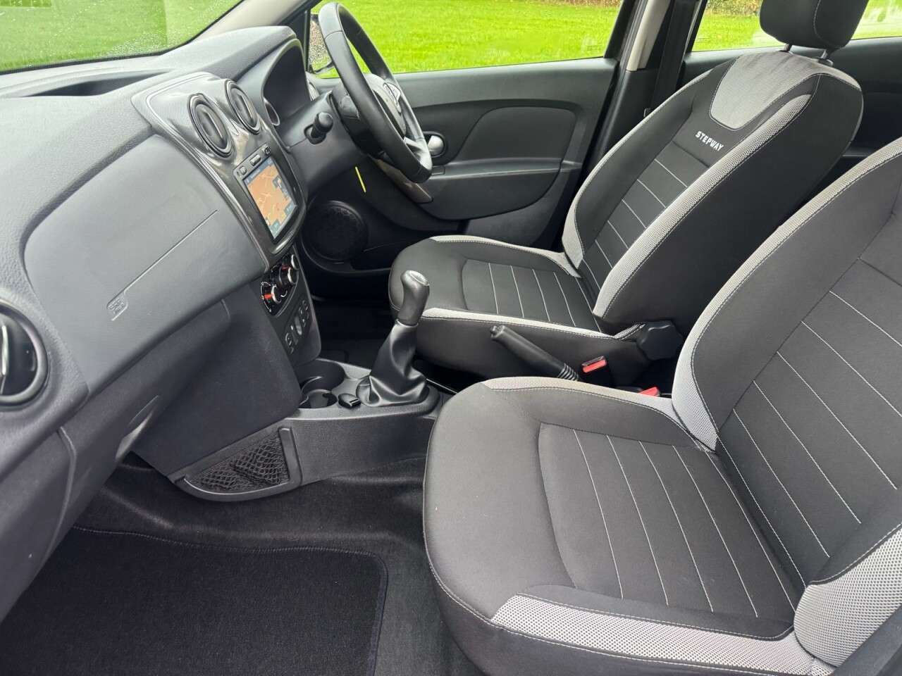 2017 DACIA SANDERO STEPWAY 2017 DACIA SANDERO STEPWAY