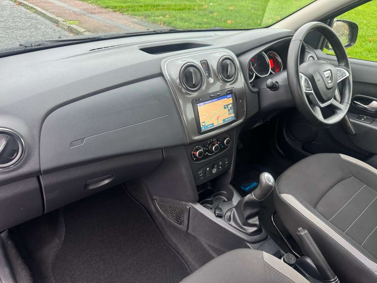 2017 DACIA SANDERO STEPWAY 2017 DACIA SANDERO STEPWAY