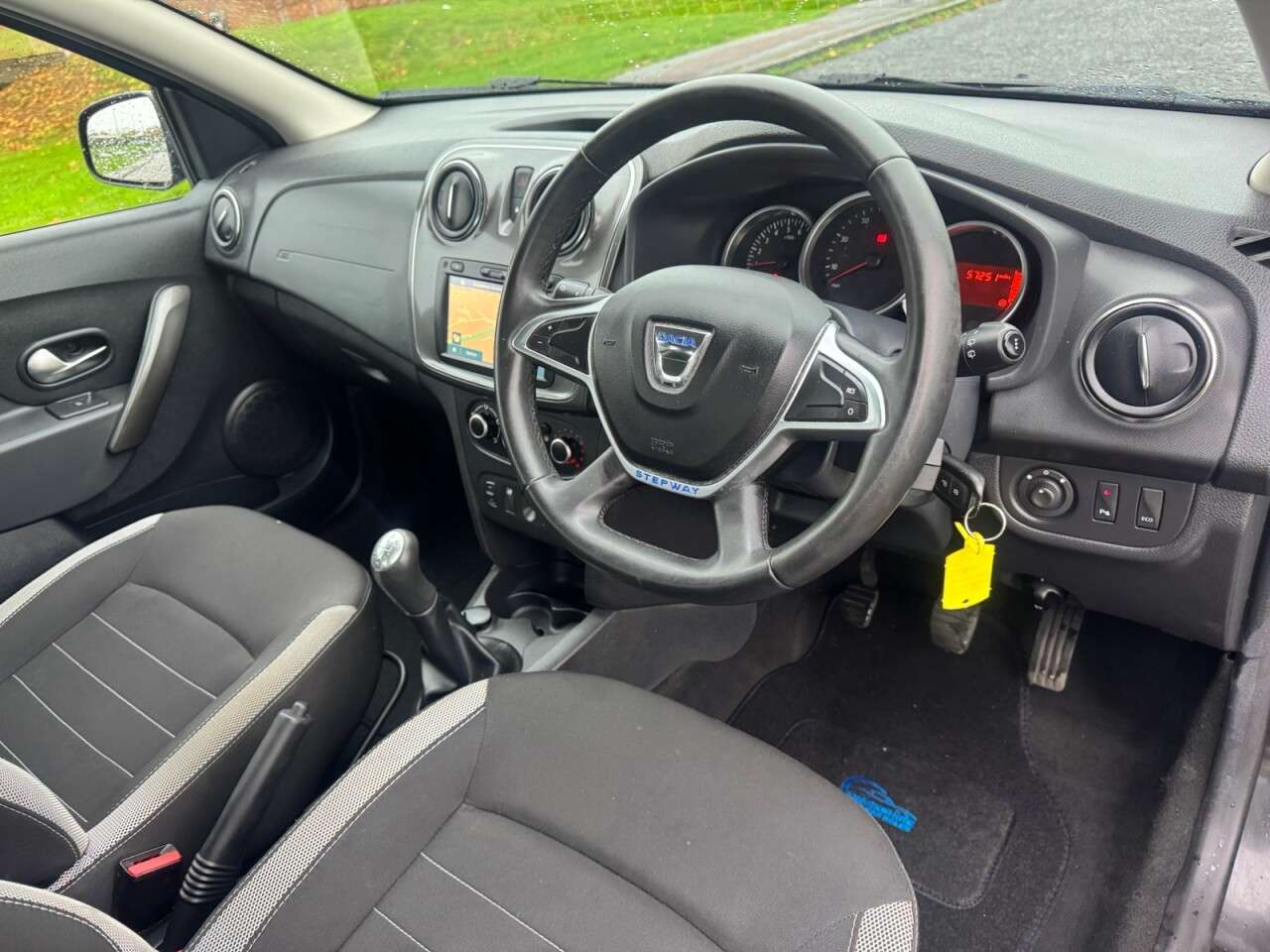 2017 DACIA SANDERO STEPWAY 2017 DACIA SANDERO STEPWAY