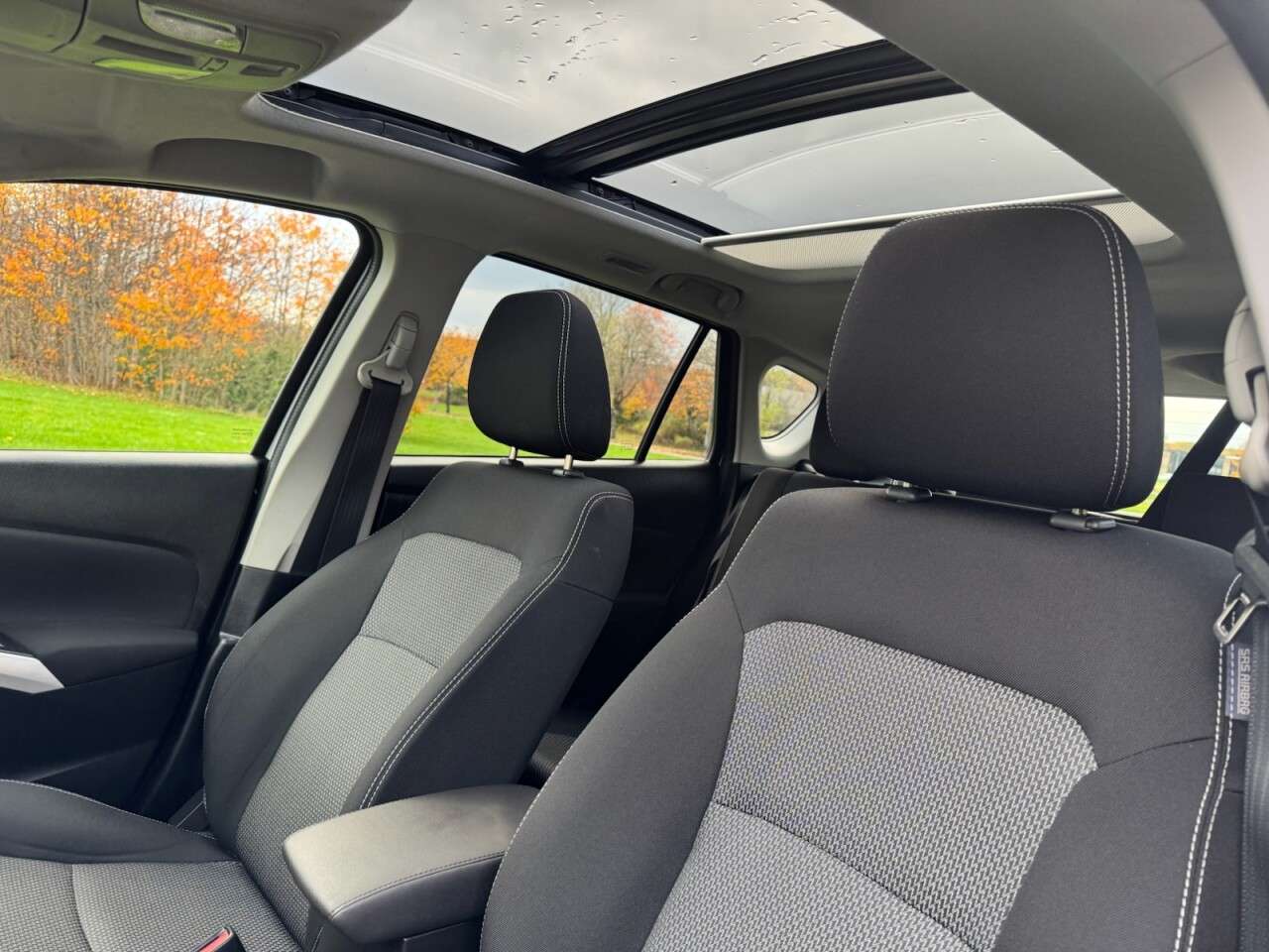 2015 SUZUKI SX4 S-CROSS 2015 SUZUKI SX4 S-CROSS