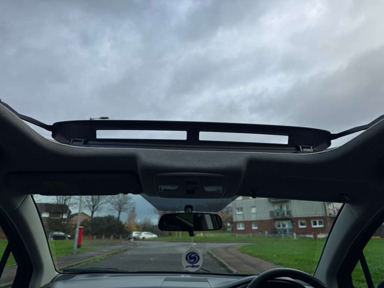 2015 SUZUKI SX4 S-CROSS 2015 SUZUKI SX4 S-CROSS