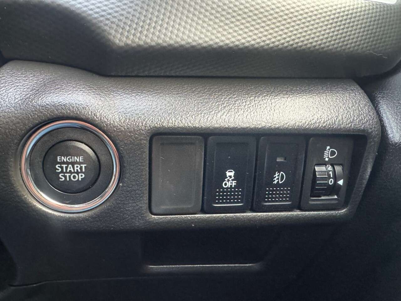 2015 SUZUKI SX4 S-CROSS 2015 SUZUKI SX4 S-CROSS