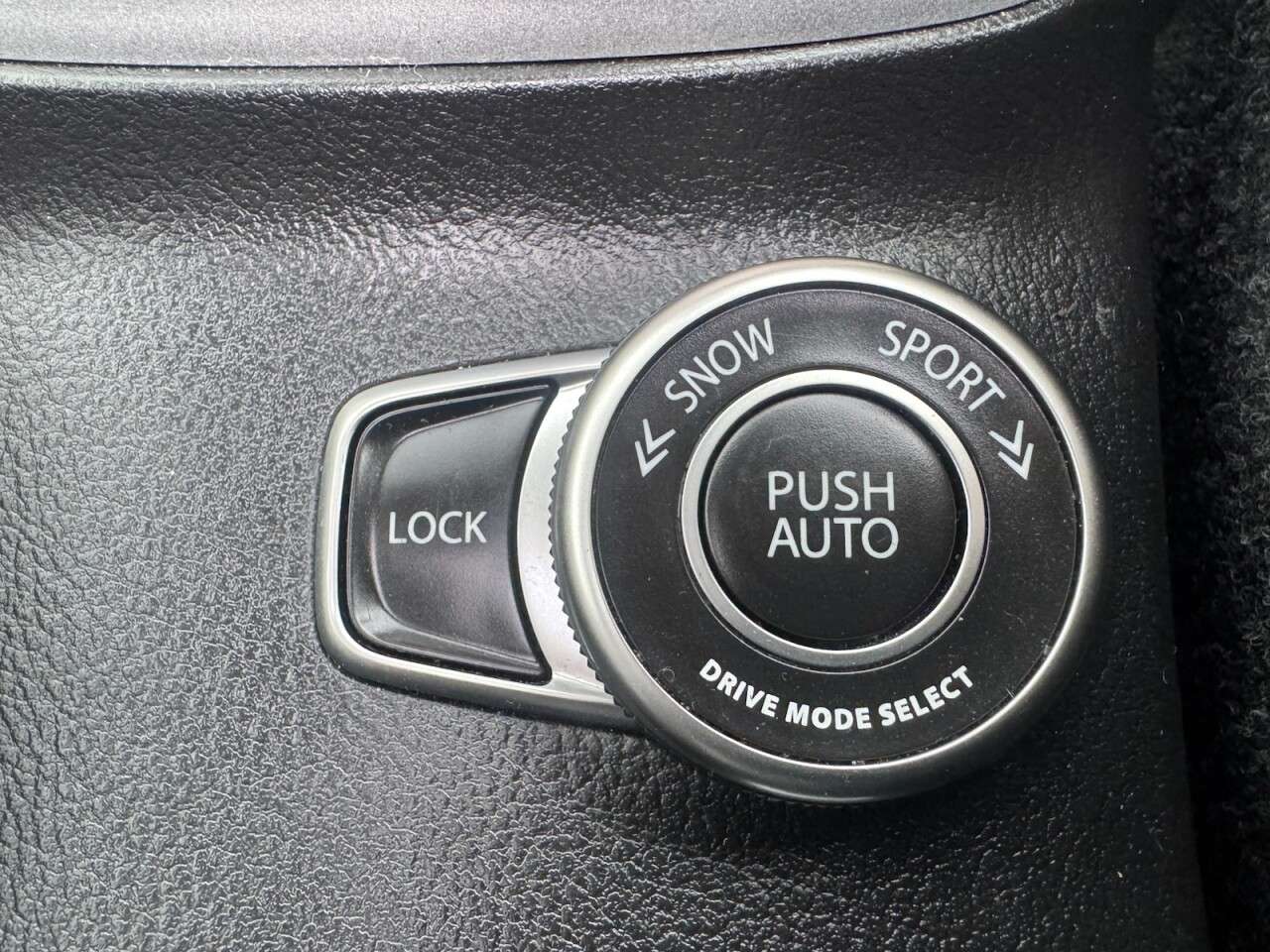 2015 SUZUKI SX4 S-CROSS 2015 SUZUKI SX4 S-CROSS