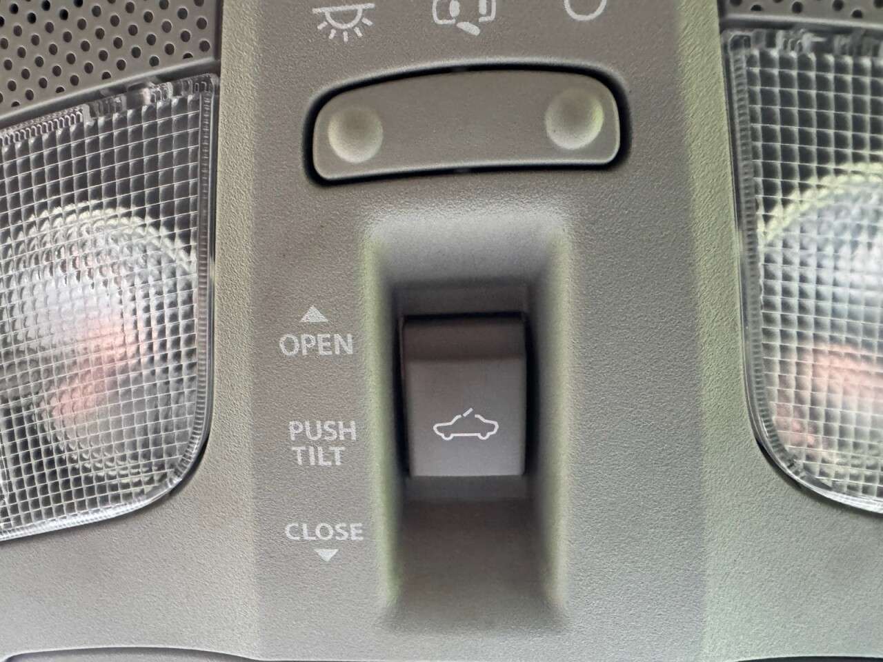 2015 SUZUKI SX4 S-CROSS 2015 SUZUKI SX4 S-CROSS