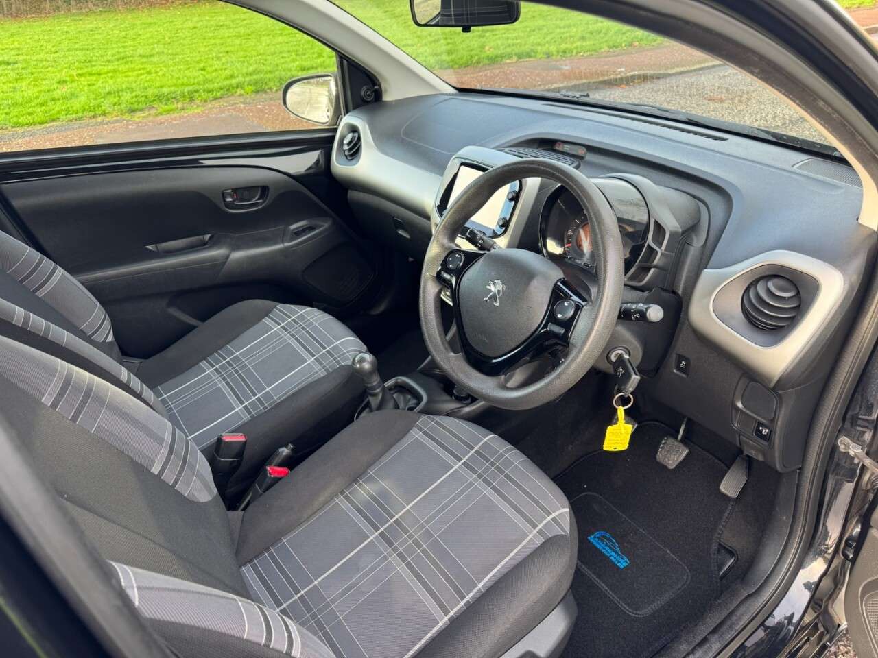 2018 PEUGEOT 108 2018 PEUGEOT 108