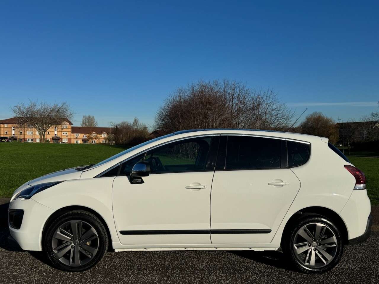 2016 PEUGEOT 3008 2016 PEUGEOT 3008