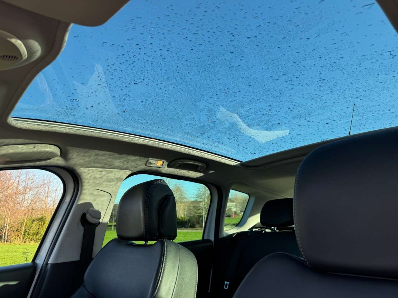 2016 PEUGEOT 3008 2016 PEUGEOT 3008