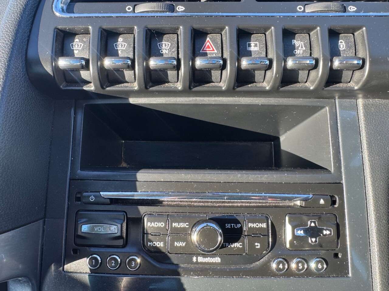 2016 PEUGEOT 3008 2016 PEUGEOT 3008