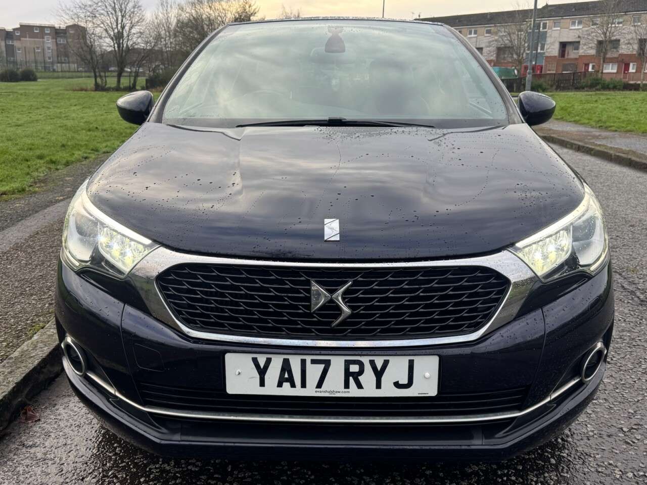 2017 DS AUTOMOBILES DS 4 2017 DS AUTOMOBILES DS 4