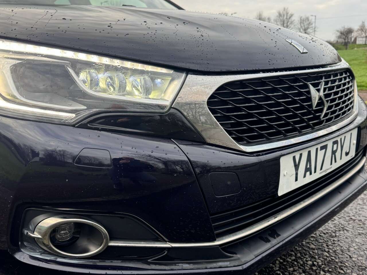 2017 DS AUTOMOBILES DS 4 2017 DS AUTOMOBILES DS 4