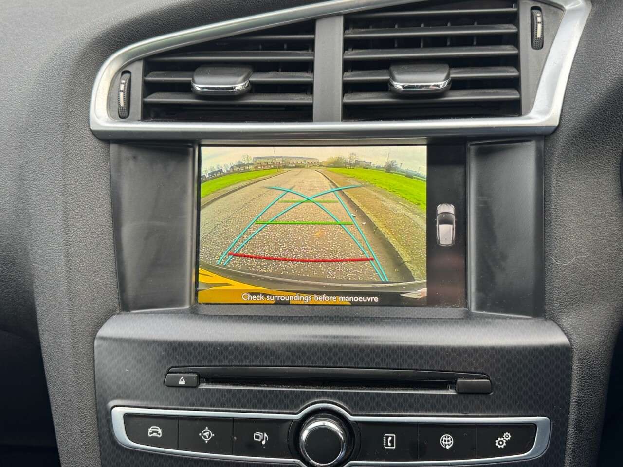 2017 DS AUTOMOBILES DS 4 2017 DS AUTOMOBILES DS 4